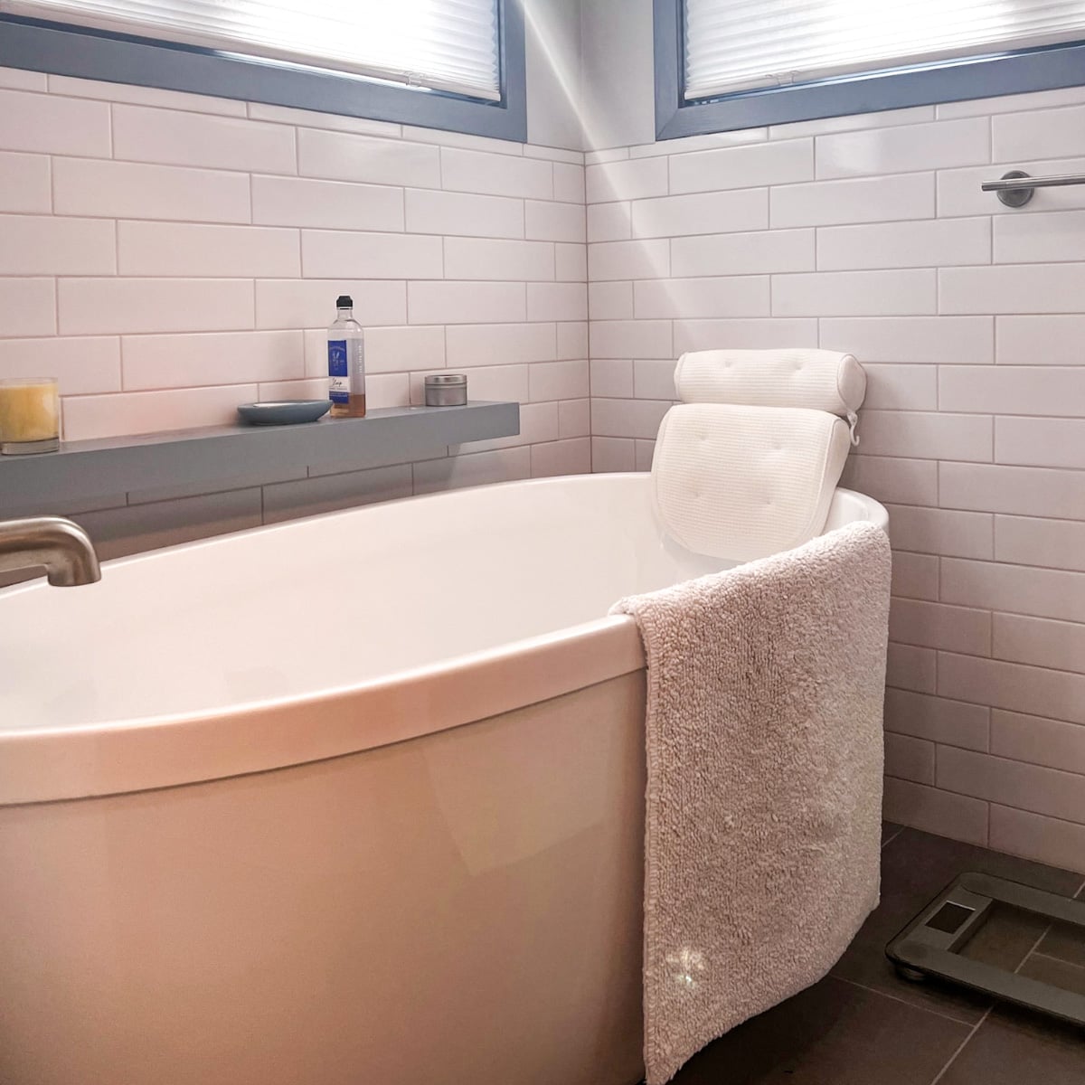 Valentine Drive claw tub and white tile
