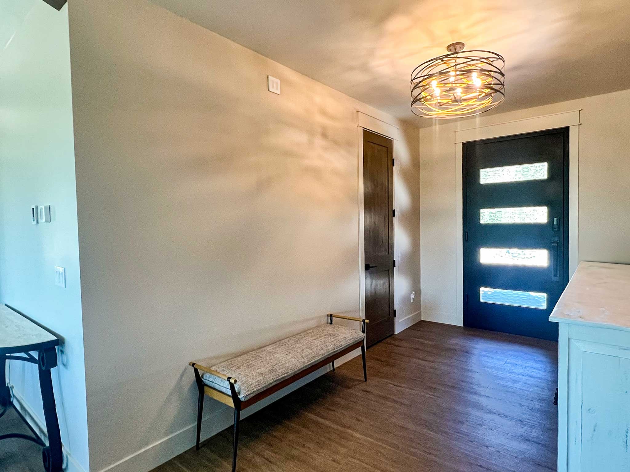 Incline Court entryway and front door