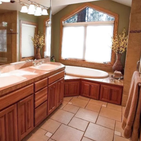 Blue Ridge bathroom before the remodel — dated garden tub